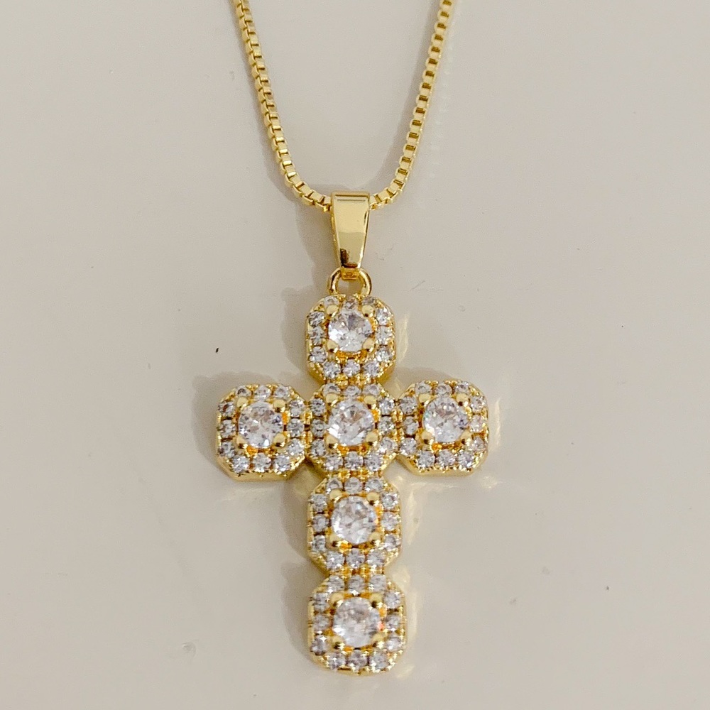 🎉HP🎉 Statement Cross Necklace | 14k Gold Filled - Picture 10 of 11